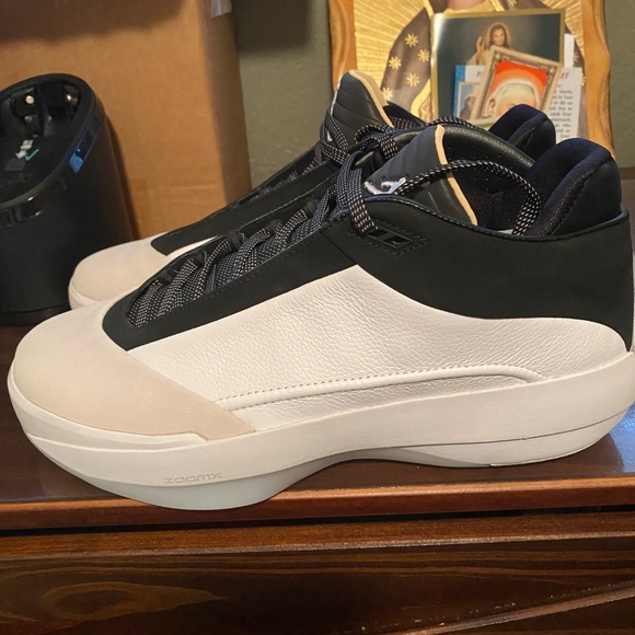 Air Jordan 40 Shoes The Classic Size 11 main image 3